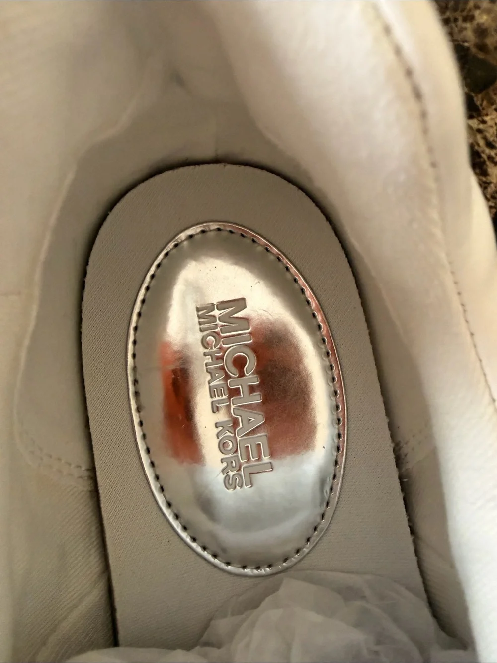 Michael Kors Silver Metallic Platform Sneakers Women’s Casual Fashion Shoes EUC